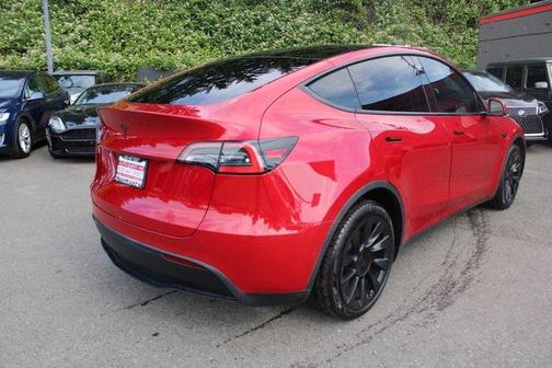 2021 Tesla Model Y Long Range Dual Motor All-Wheel Drive