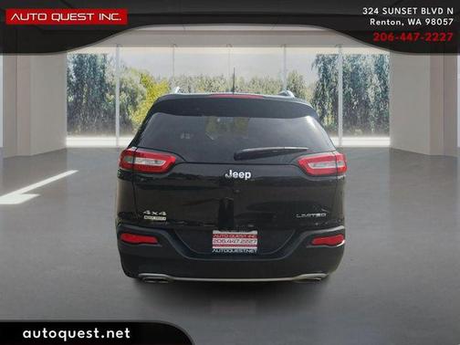 Diamond Black Crystal Pearlcoat 2017 Jeep Cherokee Latitude
