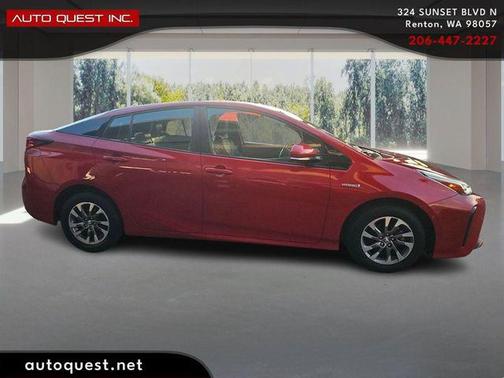 Supersonic Red 2019 Toyota Prius XLE