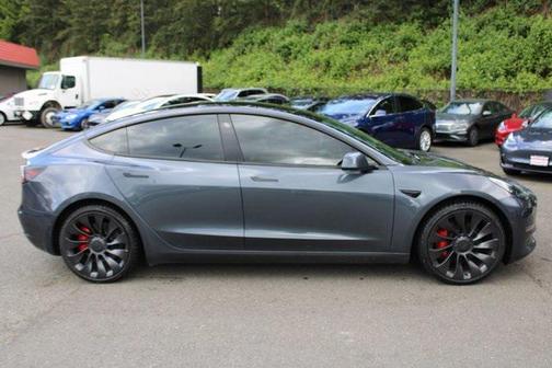2022 Tesla Model 3 Performance