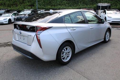 2018 Toyota Prius Three