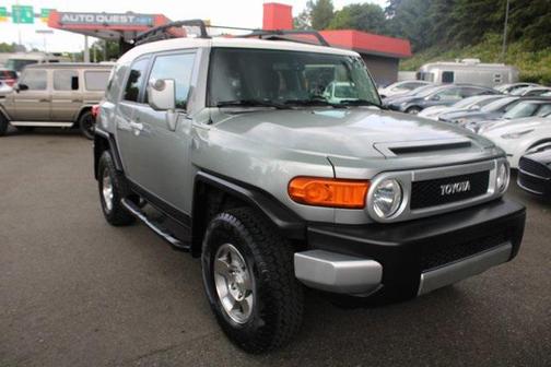 2010 Toyota FJ Cruiser Base