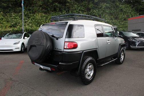 2010 Toyota FJ Cruiser Base
