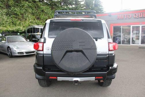 2010 Toyota FJ Cruiser Base