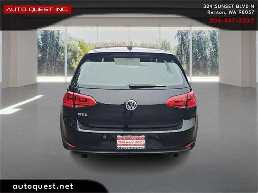 2017 Volkswagen Golf GTI 2.0T S 4-Door