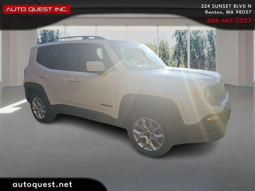 Alpine White 2015 Jeep Renegade Latitude
