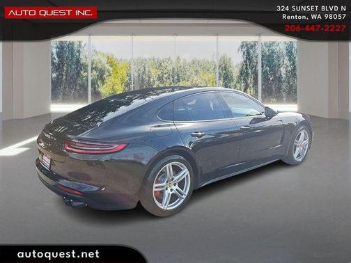 2017 Porsche Panamera Turbo