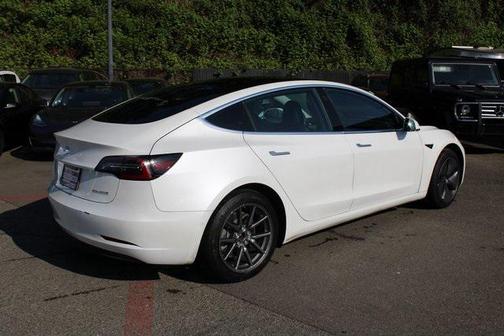2020 Tesla Model 3 Performance