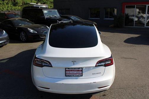 2020 Tesla Model 3 Performance