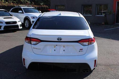 2025 Toyota Corolla Hybrid SE
