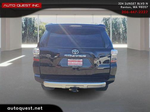 Midnight Black Metallic 2018 Toyota 4Runner TRD Off Road