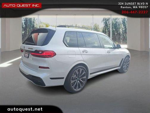 2020 BMW X7 M50i