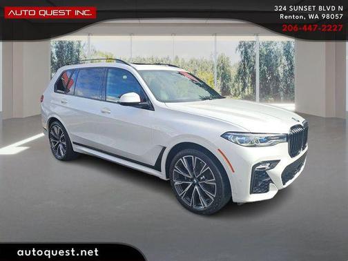 Mineral White Metallic 2020 BMW X7 M50i