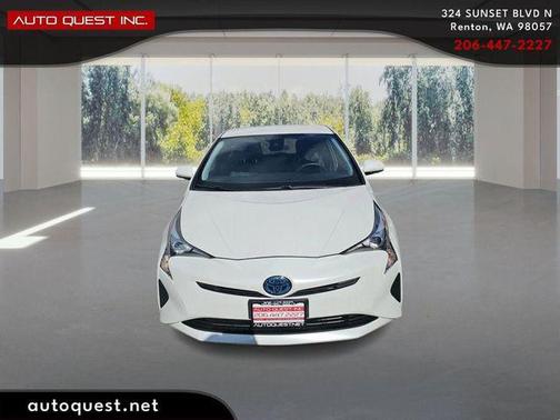 2017 Toyota Prius Three