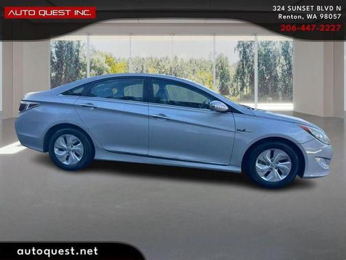 2014 Hyundai SONATA Hybrid Limited