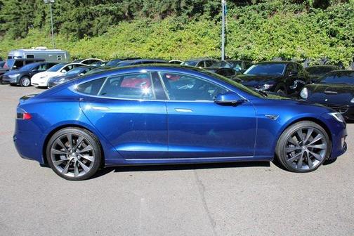 2020 Tesla Model S Long Range Plus