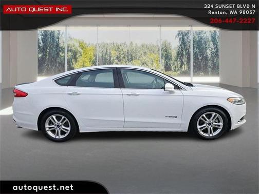 2018 Ford Fusion Hybrid SE