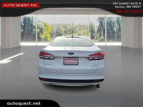 2018 Ford Fusion Hybrid SE