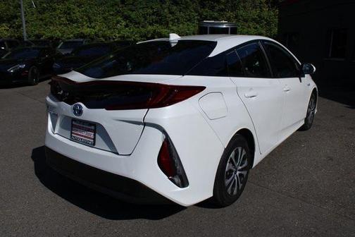 2021 Toyota Prius Prime LE