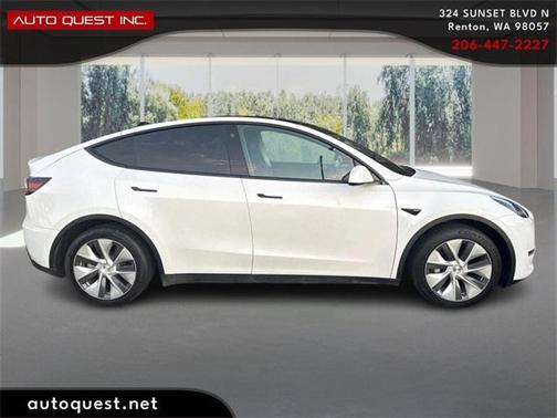 2022 Tesla Model Y Long Range Dual Motor All-Wheel Drive