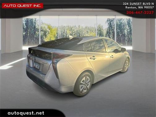 2017 Toyota Prius Four