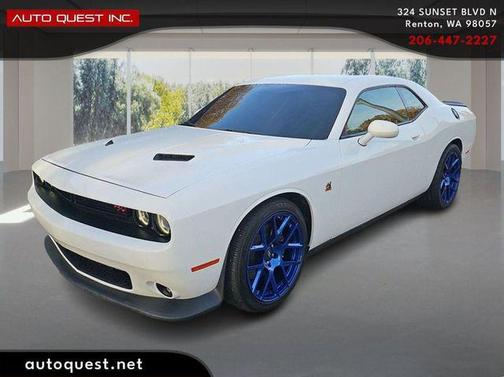 White Knuckle Clearcoat 2019 Dodge Challenger R/T Scat Pack