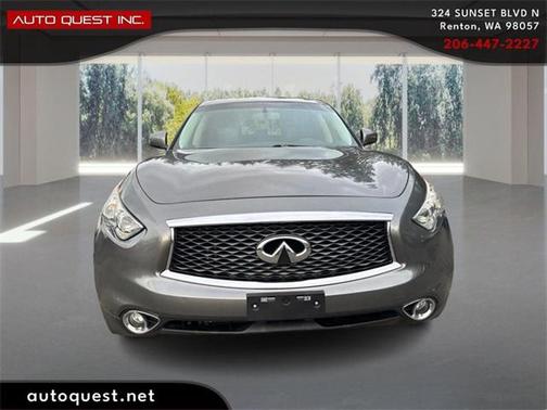 2017 INFINITI QX70 Base