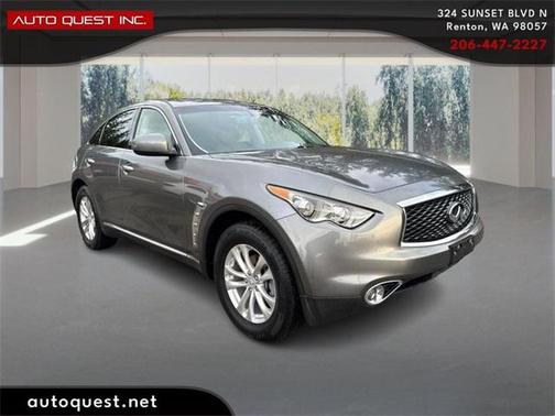 2017 INFINITI QX70 Base
