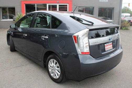 2014 Toyota Prius Plug-in Advanced