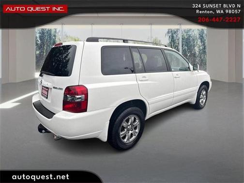 2005 Toyota Highlander Base