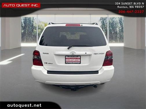 2005 Toyota Highlander Base