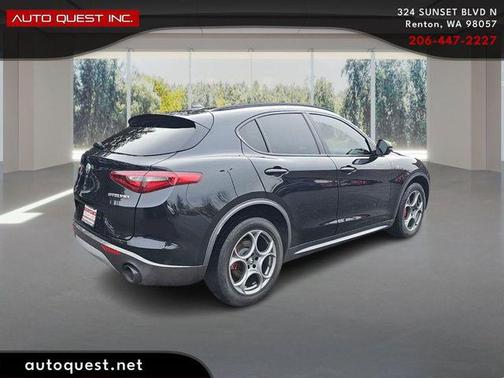 Vulcano Black Metallic 2023 Alfa Romeo Stelvio Ti