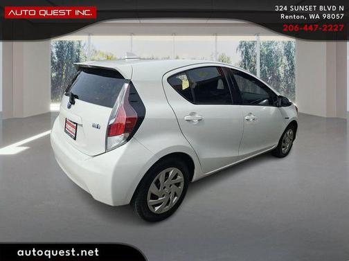 2015 Toyota Prius c Two