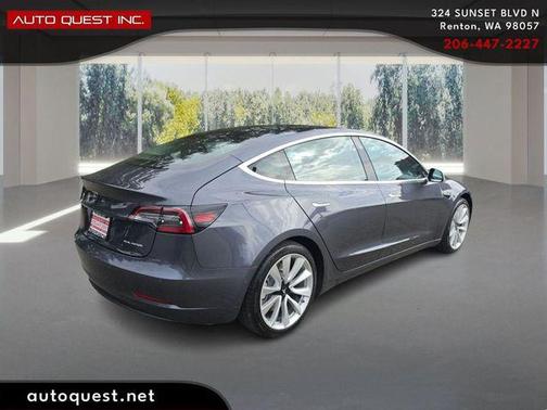 Gray 2018 Tesla Model 3 Long Range