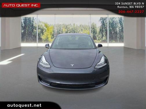 Gray 2018 Tesla Model 3 Long Range
