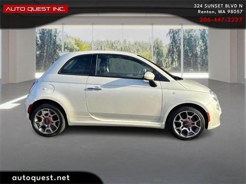 2015 FIAT 500 Sport
