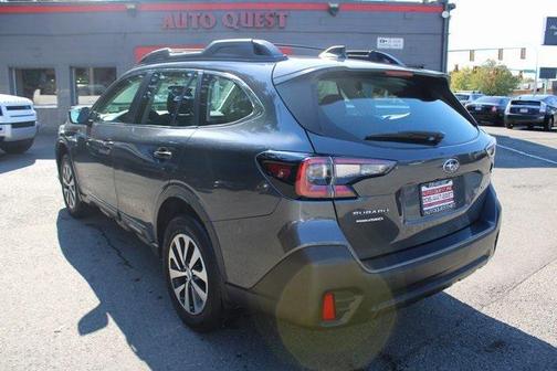 2022 Subaru Outback Base