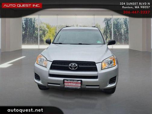 Classic Silver Metallic 2012 Toyota RAV4 Base