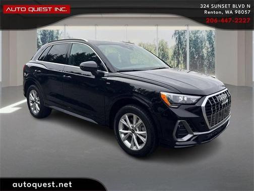 2022 Audi Q3 45 S line Premium
