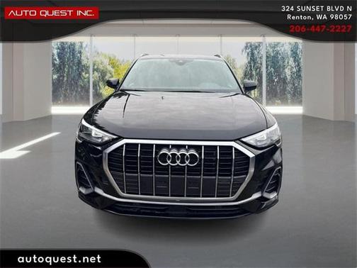 2022 Audi Q3 45 S line Premium
