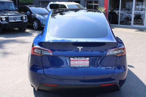 2021 Tesla Model Y Long Range Dual Motor All-Wheel Drive