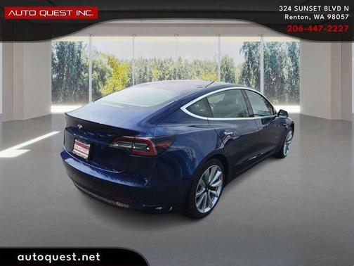 Deep Blue Metallic 2018 Tesla Model 3 Long Range