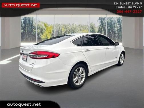 2018 Ford Fusion Hybrid SE