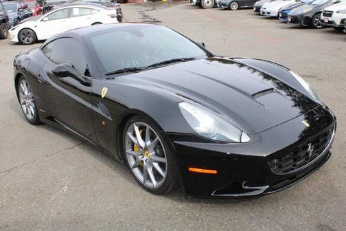 2010 Ferrari California Base