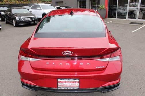 2022 Hyundai ELANTRA Limited
