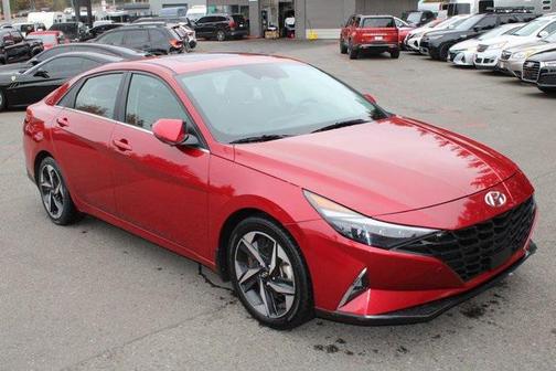 2022 Hyundai ELANTRA Limited