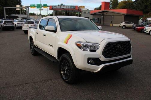 2022 Toyota Tacoma SR5