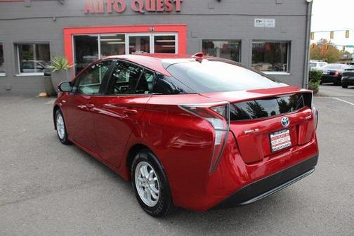 2018 Toyota Prius One