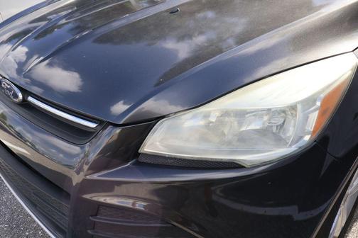 MAGNETIC 2016 Ford Escape SE