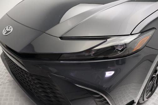 Underground 2025 Toyota Camry SE